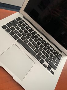 MacBook Air (13-inch, 2017) - SKVELÝ STAV - 4