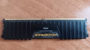 RAM 2×8GB, DDR4 - 4