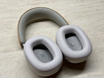 Bowers & Wilkins PX8, Silver - 4