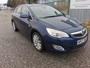 rozpredam opel astra J 1.6 benzin 2015 kod motora B16XER cie - 4