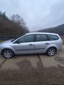 Ford focus 1.6Tdci 80kw Rezervované - 4