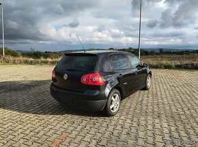 Vw golf 5 1.4 benzín 59kw United - 4