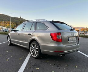 SKODA SUPERB 2 3.6FSI - 4