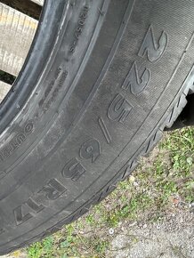 Nokian 225/65 R17 2x=60€ - 4