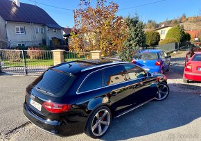 Audi A4 2.0 TDI B8 Quattro Sline - 4