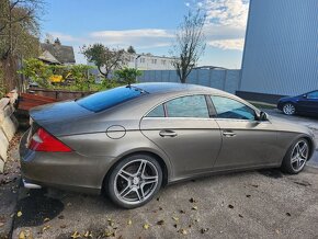 Predám alebo vymením Mercedes CLS 320 tdi Automat za  moto - 4