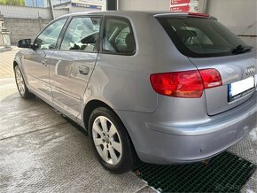 Audi A3 Hatchback - 1.6 FSI - 4