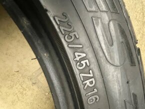 Toyo 225/45 ZR16 4x=80€ - 4