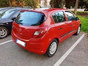 Opel Corsa 1,2 benzín (140 TISÍC KM) - 4