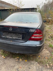 Mercedes Benz 2003 r.v. w203 2.0d 2003 - 4