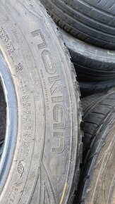 225/60 R17 Nokian zimne - 4