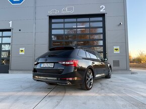 Škoda Superb Combi 2.0 TDI 190k 4x4 Sportline DSG - 4