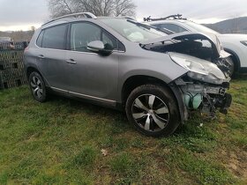 Peugeot 2008 - 4