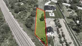 Nové Mesto nad Váhom – 800 m2 STAVEBNÝ POZEMOK - 4