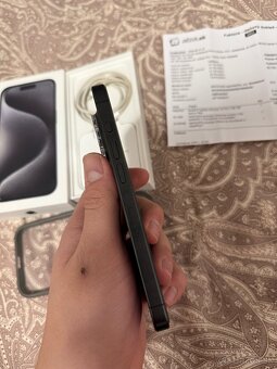 iPhone 15pro 128GB čierny titán - 4