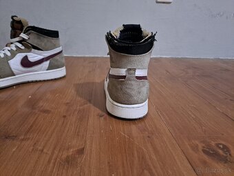 Jordan 1 - 4