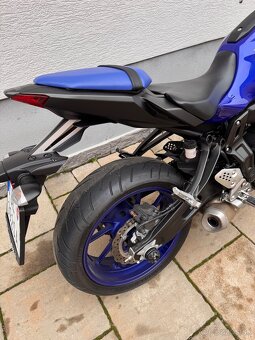 Yamaha mt 07 - 4