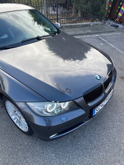 Bmw 330xd - 4