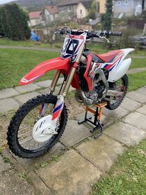 Honda CRF250R - 4