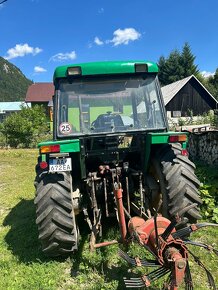 John Deere 2100 - 4