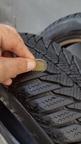 Predám 2x zimné pneumatiky 175/65 R14 cena 30 eur spolu. - 4