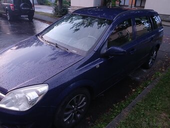 Opel astra H - 4