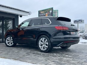 Volkswagen Touareg R-Line 3.0 TDi V6 4Motion DSG Nočné viden - 4