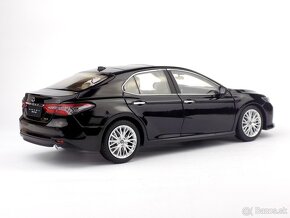 TOYOTA CAMRY 1:18 PAUDI - 4