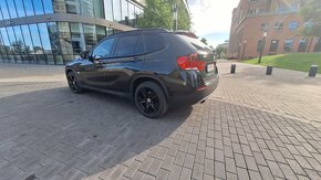 BMW X1 18d panorama - 4