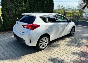 Toyota Auris 1,8 Hybrid,1 Majit.prav,servis benzín automat - 4