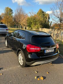 Mercedes GLA 180 d - 4