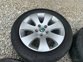 Predám letnú sadu SKODA 5x112 R16 + pneu 205/55 R16 - 4