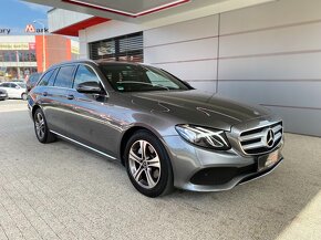 Mercedes-Benz E220 T 143kW 4-Matic 9G-tronic - 4