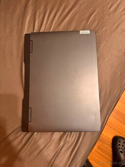 LENOVO IdeaPad Gaming 3 15IAH7 - 4