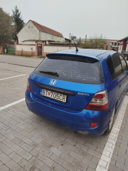 Honda Civic - 4