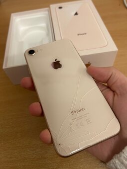 iPhone 8 64GB - 4