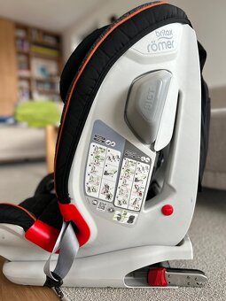 Britax Romer advanafix III SICT - 4