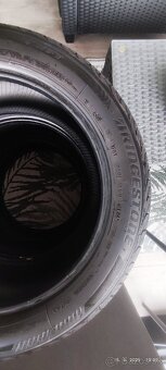 225/50r18 Bridgestone RUNFLAT - 4