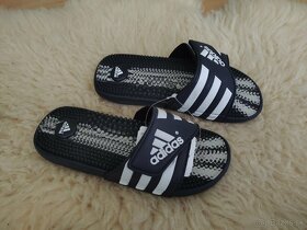 Pánske vsuvky Adidas - 4