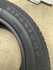 Pneu 225/60 R17 4x=120€ - 4