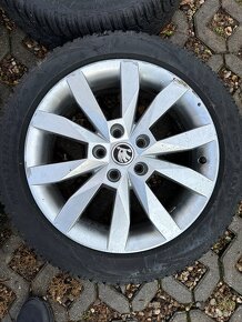 Škoda 5x112 R17 Zimná Sada - 4