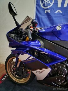 Yamaha R1 2008 - 4