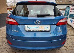 Hyundai i30 1.6TOP STAV-AUT.KLIMA-TEMPOMAT - 4