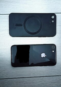 Iphone 8 - 4