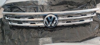 Maska VW Tiguan 5NA853655b - 4