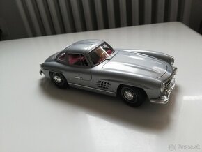 1:18 Mercedes 300SL 1954 Bburago - 4