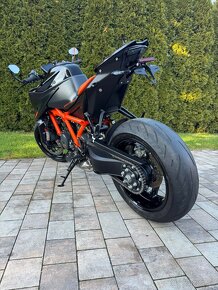 KTM 1290 Super Duke R - 4