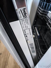 Vstavaná Umývačka riadu BEKO DIN28422 - 4