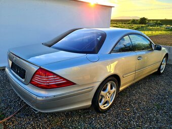 Mercedes Benz CL600 V12 W215 - 4