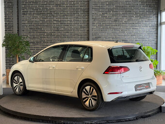 Volkswagen Golf e - 100 kW CCS. - 4